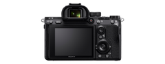 Máy ảnh Alpha 7 III tích hợp cảm biến hình ảnh full-frame 35 mm (BD)